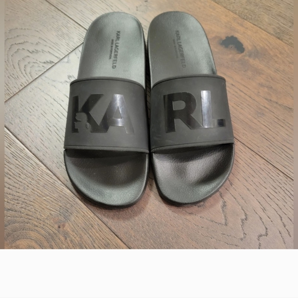 *Brand NEW* Karl Lagerfeld Black Logo Slide Sandals